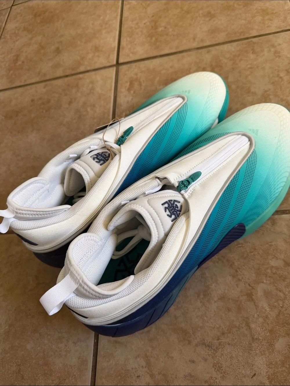 adidas Men's Athletic Shoes Teal White Gradient